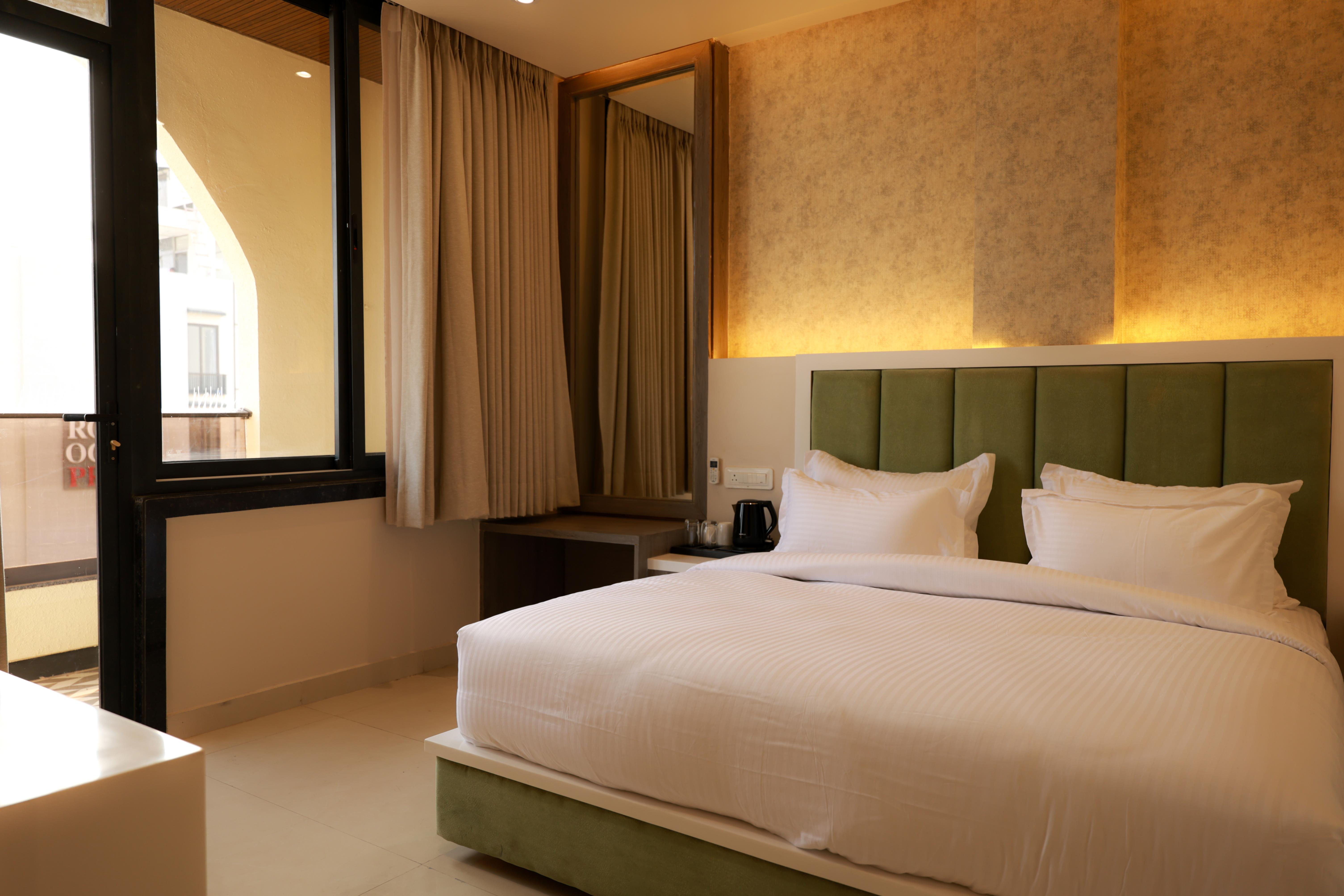 Novosol Lux hotel stay near Jaipur Terminal 2